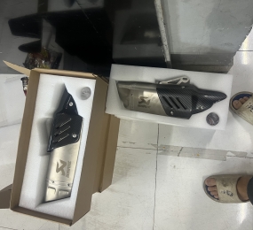 Bô aka r1 nỉ tràn 