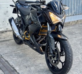Kawasaki Z300 2017 odo 8400km