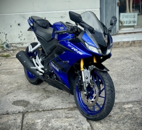 YAMAHA R15V3 2018 giá rẻ trải nghiệm