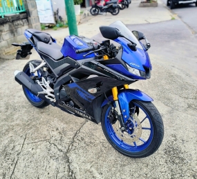 YAMAHA R15V3 2019