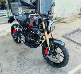 HONDA CB150R 2019 odo 10k