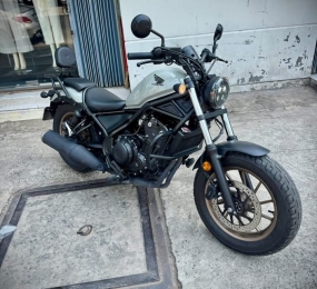 Honda Rebel 500 model 2023 odo 4k