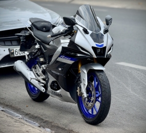 YAMAHA R15M 2022