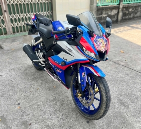 Yamaha R15V3 2018 giá rẻ